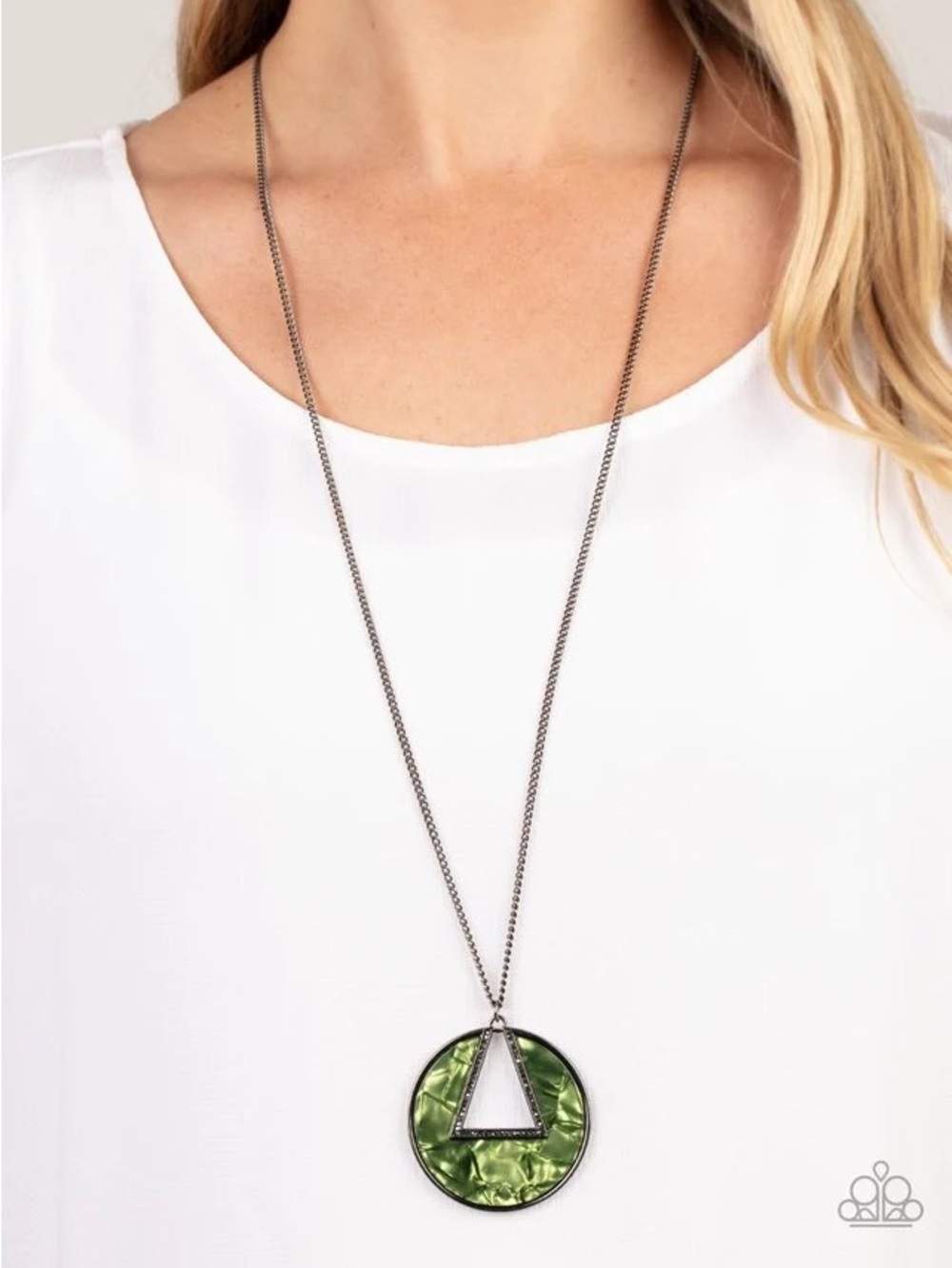 paparazzi Green Marble Circle Pendant Necklace with Triangle Accent